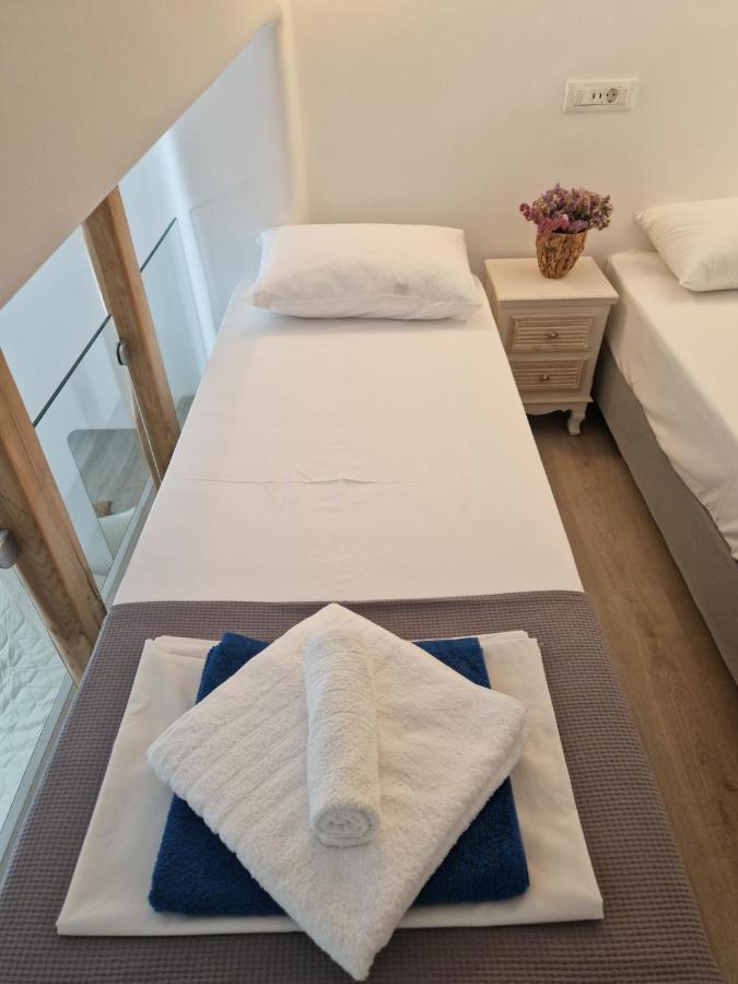 Empyreal Blue Apartments Mykonos Town Exteriör bild
