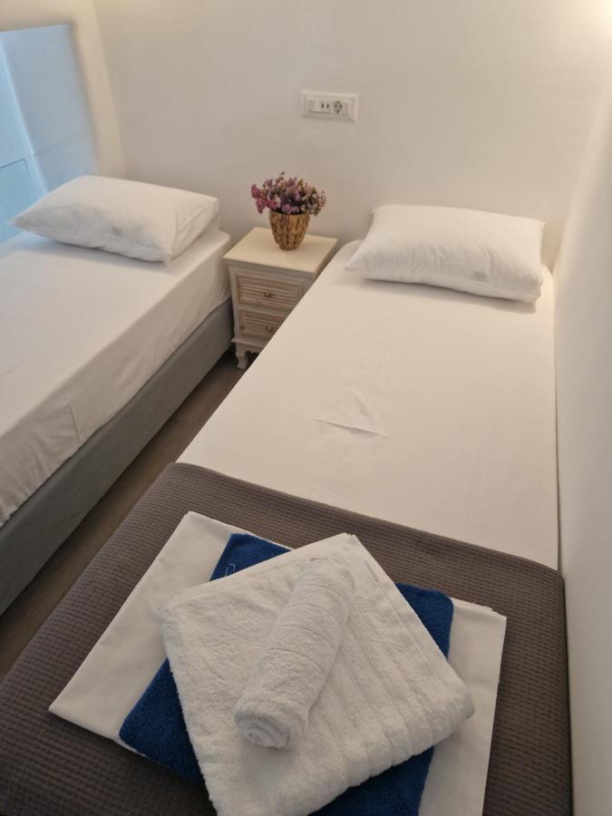 Empyreal Blue Apartments Mykonos Town Exteriör bild